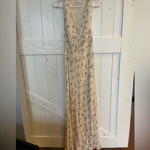 NEVER WORN Reformation Ivory Floral Maxi Dress